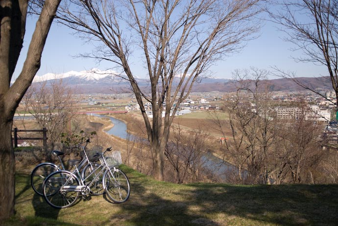 View From the Small Park Next to the Restaurant -- Furano, Hokkaido, Japan -- Copyright 2007 Jeffrey Eric Francis Friedl, http://regex.info/blog/