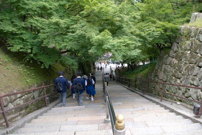 Same Steps As Above They're now at the bottom, on the left. -- Kyoto, Japan -- Copyright 2007 Jeffrey Eric Francis Friedl, http://regex.info/blog/