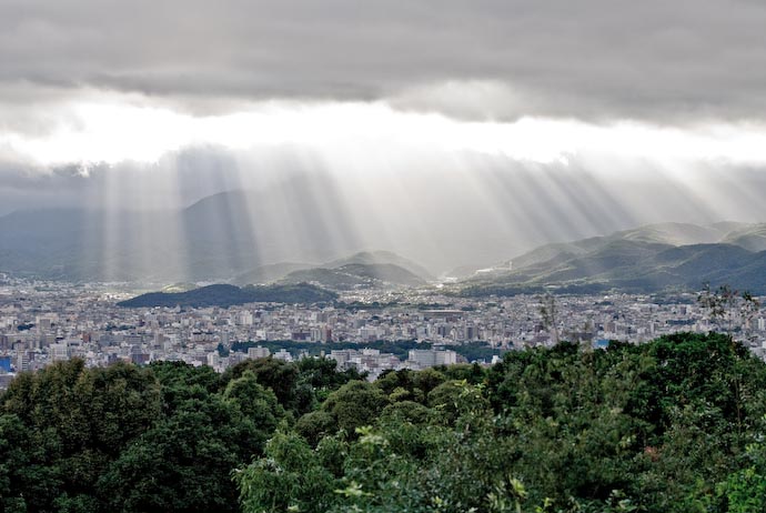 Kyoto From Shougun-zuka (Kyoto Japan From &#8220;Shogun Hill&#8221;) -- Copyright 2007 Jeffrey Eric Francis Friedl, http://regex.info/blog/