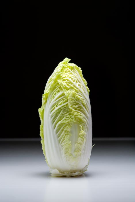 Chinese Cabbage in Fumie's Kitchen -- Kyoto, Japan -- Copyright 2007 Jeffrey Eric Francis Friedl, http://regex.info/blog/