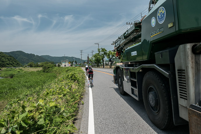 Stardestroyer 11:48 AM (+6h 21m) - 109 km (67.6 miles) taken while cycling at 22 kph (14 mph) -- Nagahama, Shiga, Japan -- Copyright 2015 Jeffrey Friedl, http://regex.info/blog/
