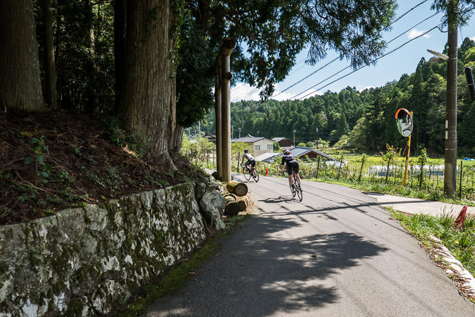 Entering a Small Village taken while cycling at 27 kph (17 mph) -- Kyoto, Japan -- Copyright 2015 Jeffrey Friedl, http://regex.info/blog/