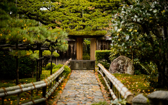 desktop background image of an unused path at the Housen-in Temple (宝泉院), Kyoto Japan  --  Access Denied to the main garden at the Housen-in Temple (宝泉院), Kyoto Japan  --  Housen-in Temple (宝泉院)  --  Copyright 2012 Jeffrey Friedl, http://regex.info/blog/  --  This photo is licensed to the public under the Creative Commons Attribution-NonCommercial 3.0 Unported License http://creativecommons.org/licenses/by-nc/3.0/ (non-commercial use is freely allowed if proper attribution is given, including a link back to this page on http://regex.info/ when used online)