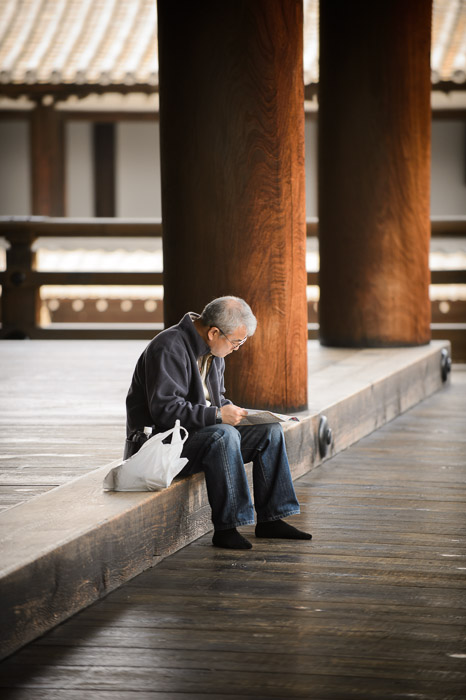 Quiet Time -- Higashi Honganji Temple ( 東本願寺 ) -- Kyoto, Japan -- Copyright 2013 Jeffrey Friedl, http://regex.info/blog/ -- This photo is licensed to the public under the Creative Commons Attribution-NonCommercial 3.0 Unported License http://creativecommons.org/licenses/by-nc/3.0/ (non-commercial use is freely allowed if proper attribution is given, including a link back to this page on http://regex.info/ when used online)