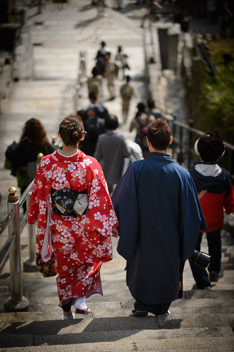 Well-Dressed Couple -- Kiyomizu Temple (清水寺) -- Kyoto, Japan -- Copyright 2013 Jeffrey Friedl, http://regex.info/blog/ -- This photo is licensed to the public under the Creative Commons Attribution-NonCommercial 3.0 Unported License http://creativecommons.org/licenses/by-nc/3.0/ (non-commercial use is freely allowed if proper attribution is given, including a link back to this page on http://regex.info/ when used online)