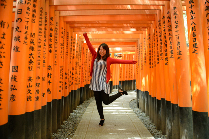 Just Being Silly sheds that camera-shy feeling -- Kyoto, Japan -- Copyright 2013 Jeffrey Friedl, http://regex.info/blog/