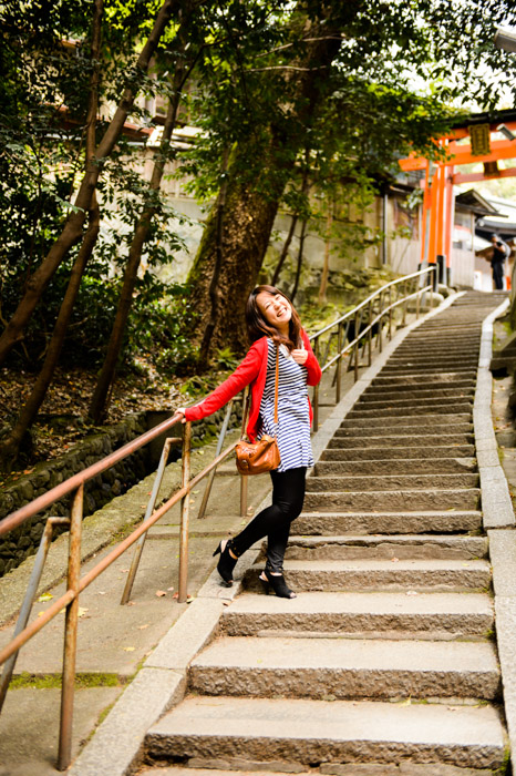 More Poses -- Kyoto, Japan -- Copyright 2013 Jeffrey Friedl, http://regex.info/blog/