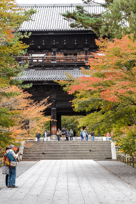 Nanzen Temple (南禅寺) -- Nanzen Temple (南禅寺) -- Kyoto, Japan -- Copyright 2013 Jeffrey Friedl, http://regex.info/blog/