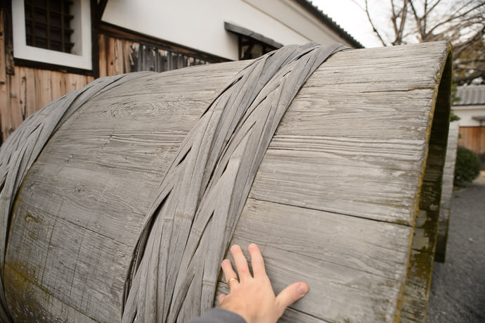 Hand for Scale -- Gekkeikan Okura Museum (月桂冠大倉記念館) -- Kyoto, Japan -- Copyright 2014 Jeffrey Friedl, http://regex.info/blog/ -- This photo is licensed to the public under the Creative Commons Attribution-NonCommercial 4.0 International License http://creativecommons.org/licenses/by-nc/4.0/ (non-commercial use is freely allowed if proper attribution is given, including a link back to this page on http://regex.info/ when used online)