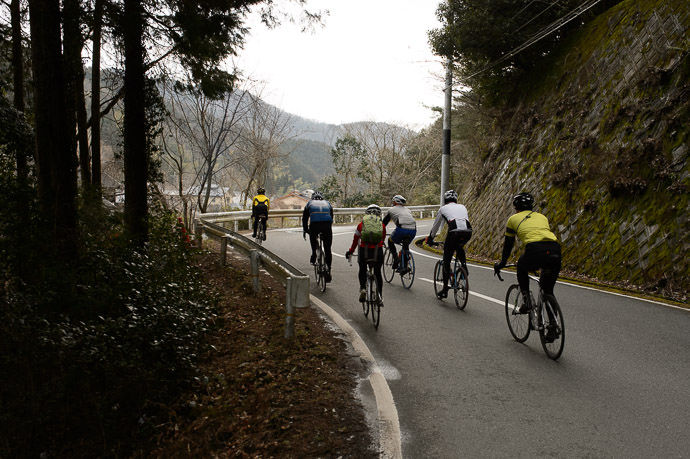 Final Push 1:24pm - taken while moving at 17 km/h -- Kyoto, Japan -- Copyright 2015 Jeffrey Friedl, http://regex.info/blog/