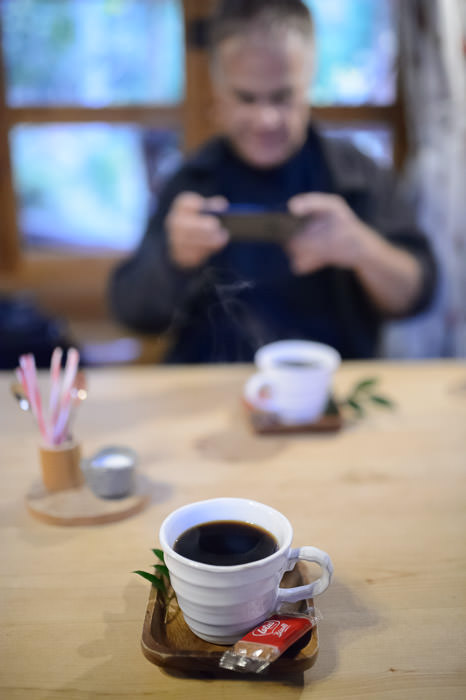 Hot Coffee Yama no Ie Hasegawa (山の家はせがわ) -- Yama no Ie Hasegawa (山の家はせがわ) -- Kyoto, Japan -- Copyright 2015 Jeffrey Friedl, http://regex.info/blog/ -- This photo is licensed to the public under the Creative Commons Attribution-NonCommercial 4.0 International License http://creativecommons.org/licenses/by-nc/4.0/ (non-commercial use is freely allowed if proper attribution is given, including a link back to this page on http://regex.info/ when used online)