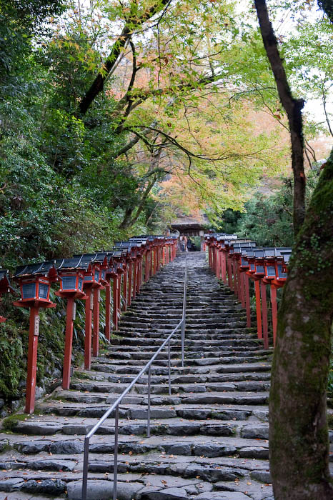 Shrine Entrance  --  Kibune  --  Kyoto, Japan  --  Copyright 2008 Jeffrey Friedl, http://regex.info/blog/