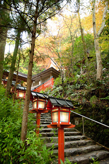 The Kibune Shrine is up there somewhere -- Kyoto, Japan -- Copyright 2008 Jeffrey Friedl, http://regex.info/blog/