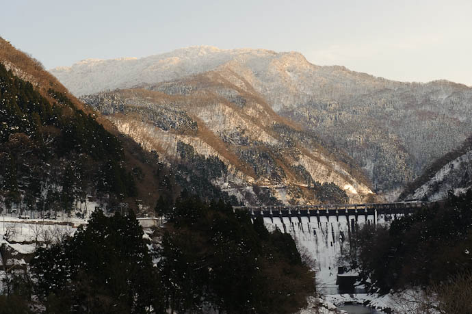 View of Omaki Dam , and Beyond -- Omaki Onsen Spa Garden Waen -- Tonami, Toyama, Japan -- Copyright 2010 Jeffrey Friedl, http://regex.info/blog/