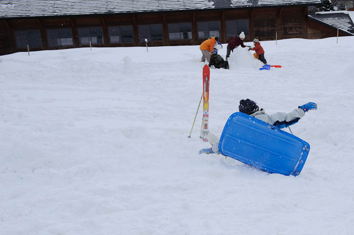 The Only Possible Outcome wipeout -- Makino Ski Area -- Takashima, Shiga, Japan -- Copyright 2010 Jeffrey Friedl, http://regex.info/blog/