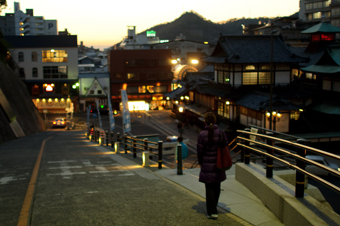 Dusk Arrival at the Dougo Onsen 道後温泉 Matsuyama, Japan -- Matsuyama, Ehime, Japan -- Copyright 2011 Jeffrey Friedl, http://regex.info/blog/