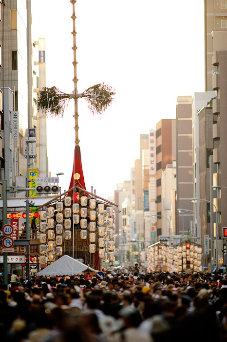 Tsukihako -- Gion Matsuri (祇園祭) -- Kyoto, Japan -- Copyright 2011 Jeffrey Friedl, http://regex.info/blog/