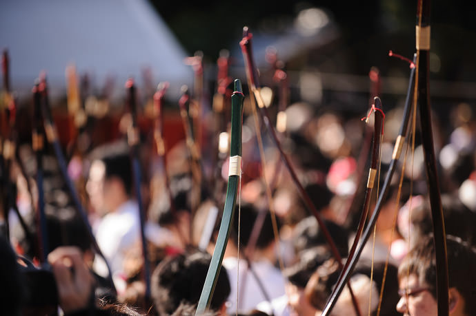 Archery Bows as far as the eye can see at the Sanjusangendo Temple (三十三間堂), Kyoto Japan -- Sanjusangendo Temple (三十三間堂) -- Kyoto , Kyoto, Japan -- Copyright 2015 Jeffrey Friedl, http://regex.info/blog/ -- This photo is licensed to the public under the Creative Commons Attribution-NonCommercial 4.0 International License http://creativecommons.org/licenses/by-nc/4.0/ (non-commercial use is freely allowed if proper attribution is given, including a link back to this page on http://regex.info/ when used online)
