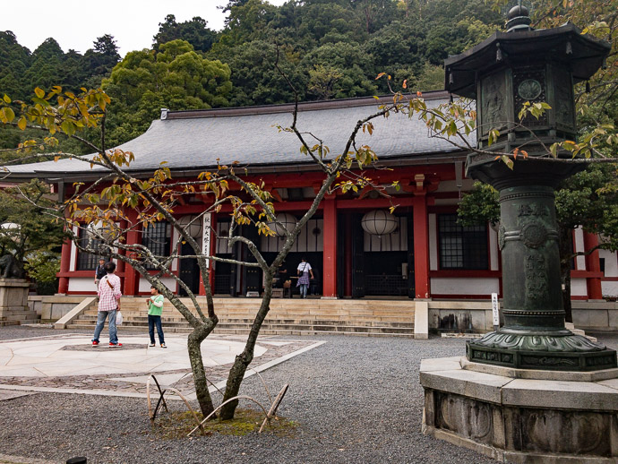 Kurama Temple (鞍馬寺) -- Kyoto, Japan -- Copyright 2017 Jeffrey Friedl, http://regex.info/blog/